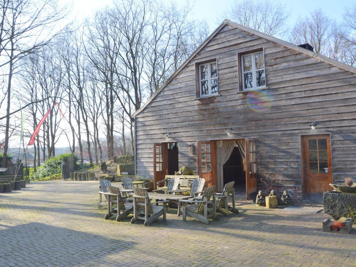 Beautiful Lodge In The Heart Of Maasduinen National Park Wellerlooi エクステリア 写真